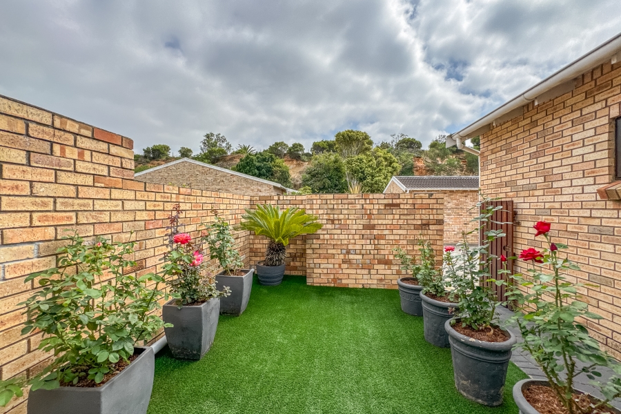 2 Bedroom Property for Sale in Newton Park Eastern Cape